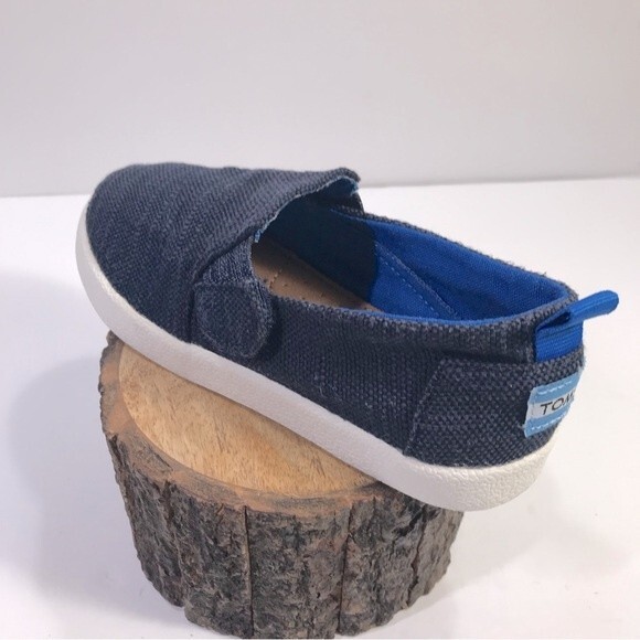 TOMS Youth Avalon Slip On Sneakers  / Navy & White / Shoe Size 10 T (Youth) - Picture 2 of 10